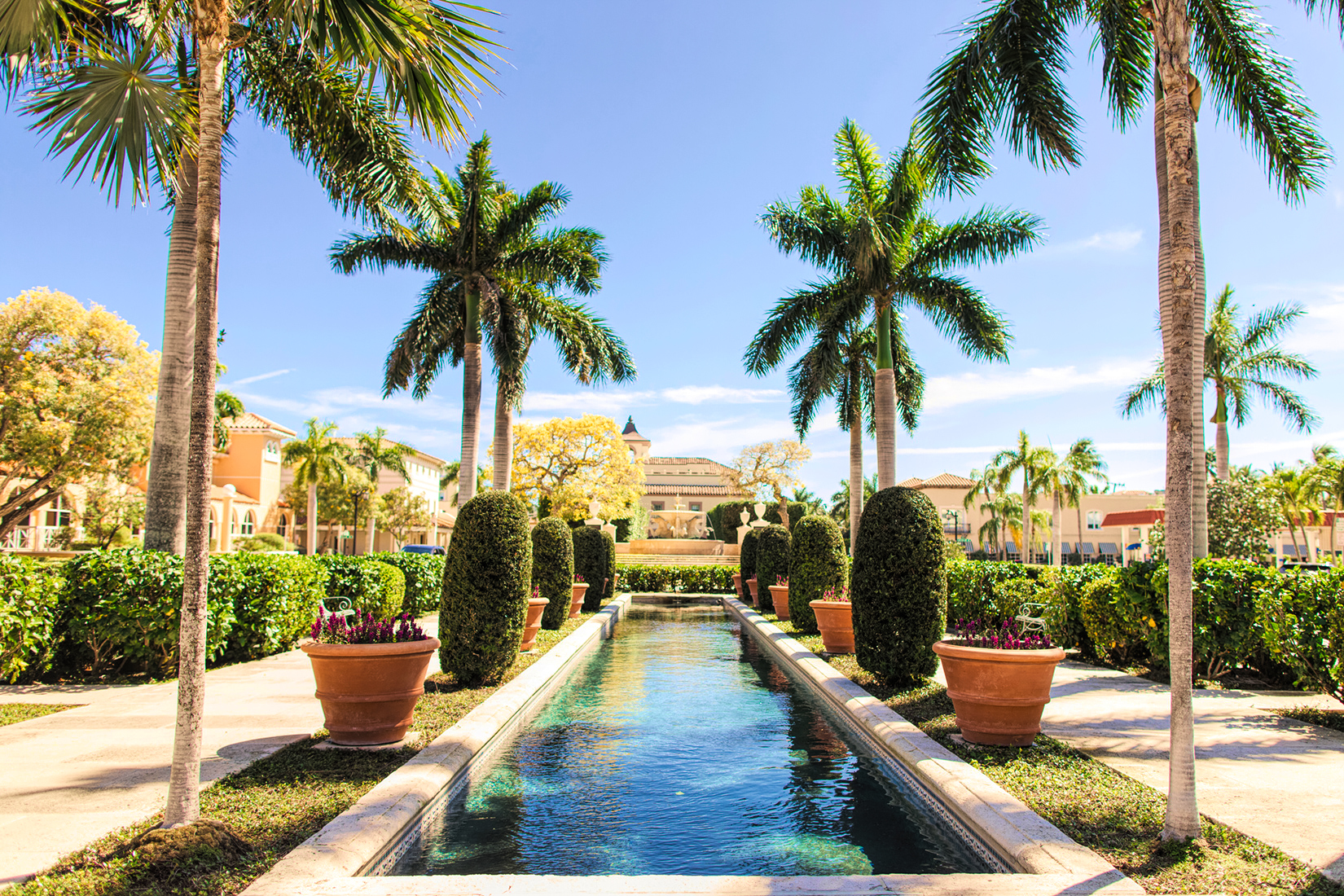 Commercial Landscape Maintenance - Top Cut Lawn Services - Palm Beach, FL